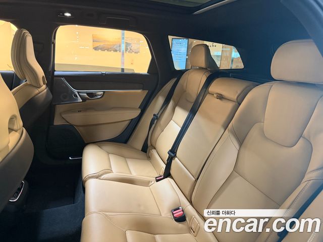 Volvo V90 2025 — photo 11
