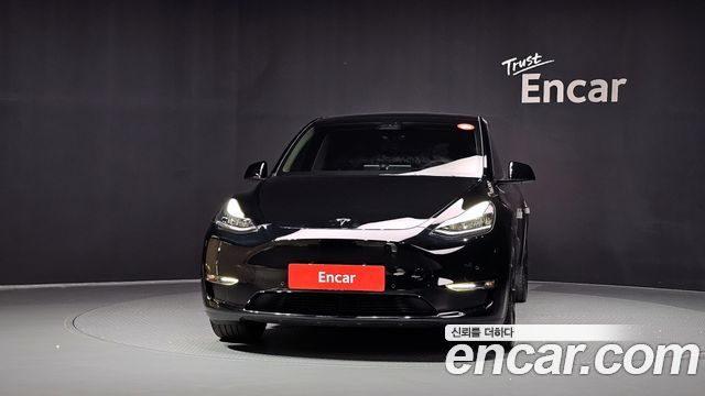 Tesla Model Y 2022 — photo 3