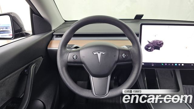 Tesla Model Y 2022 — photo 19