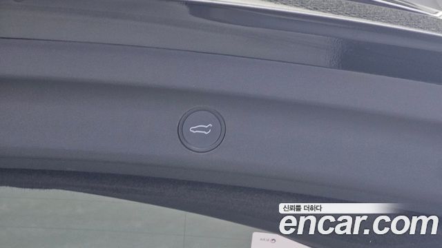 Tesla Model Y 2022 — photo 27