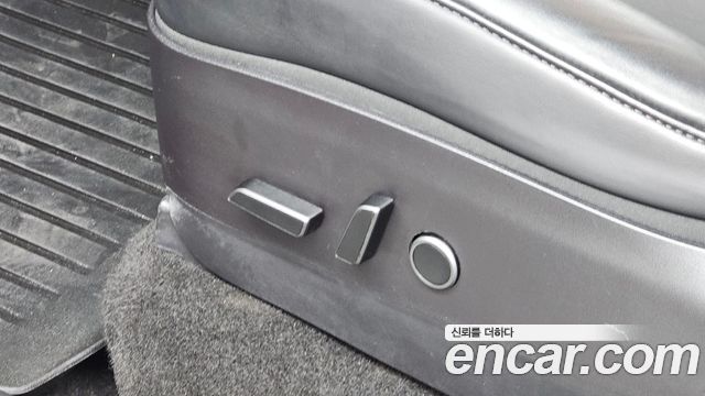 Tesla Model Y 2022 — photo 30