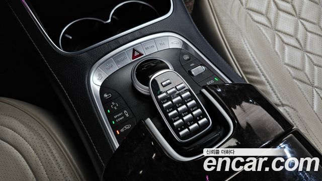 Mercedes-Benz S-Class 2014 — photo 17