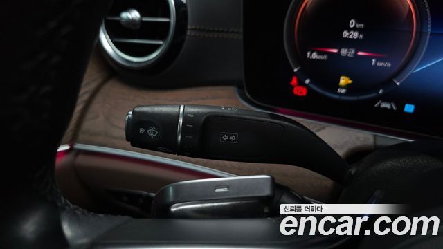 Mercedes-Benz E-Class 2022 — photo 30