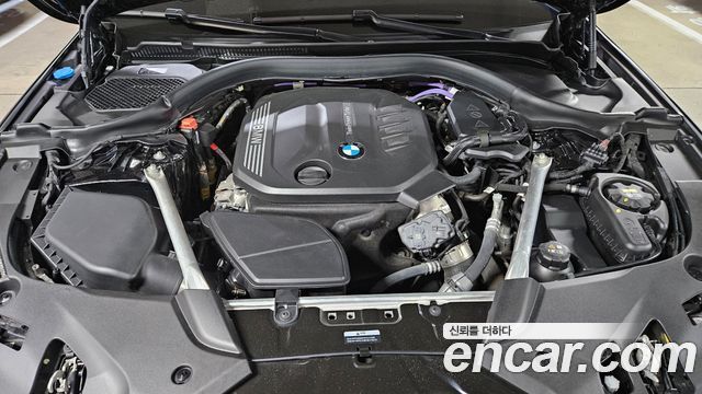 BMW 5-Series 2023 — photo 6