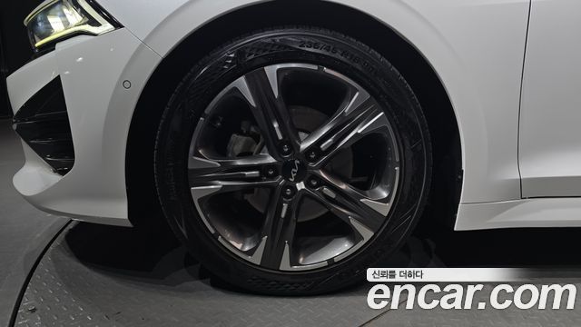 Kia K5 2022 — photo 5