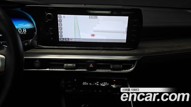 Kia K5 2022 — photo 14