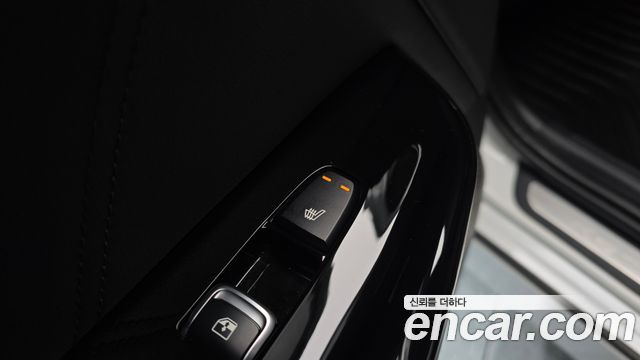 Kia K5 2022 — photo 16