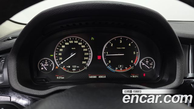 BMW X3 2016 — photo 10