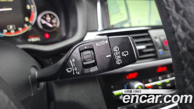 BMW X3 2016 — photo 27
