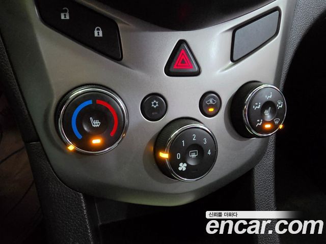 Chevrolet Korea Aveo 2015 — photo 13