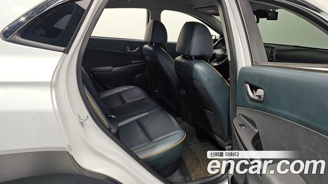 Hyundai Kona 2018 — photo 18