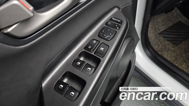 Hyundai Kona 2018 — photo 27