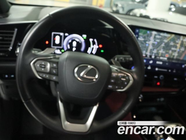 Lexus NX 2025 — photo 10