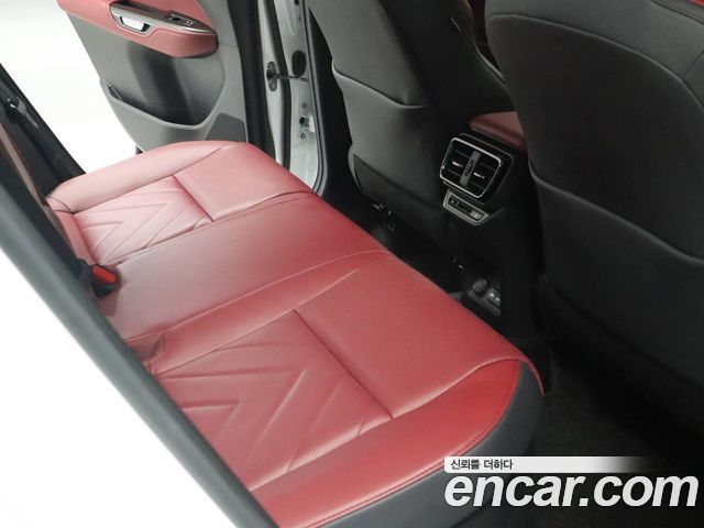 Lexus NX 2025 — photo 13