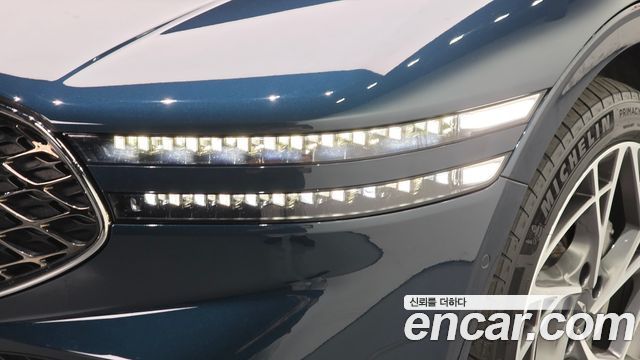 Genesis G90 2022 — photo 8