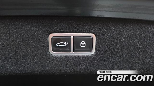 Genesis G90 2022 — photo 31