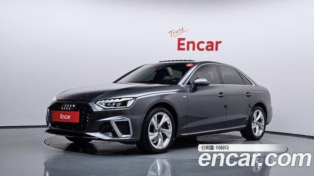 Audi A4 2021 — photo 1