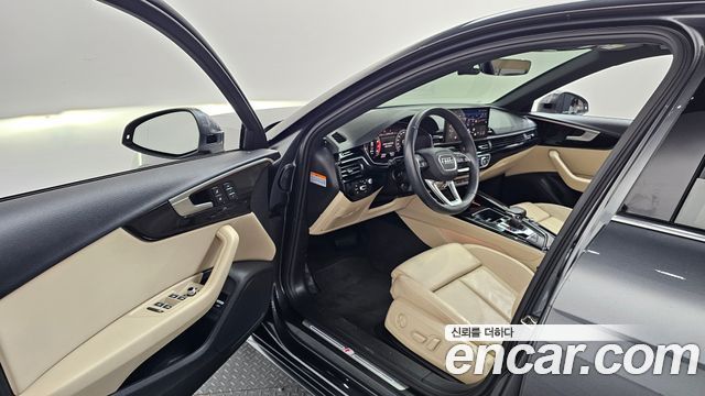 Audi A4 2021 — photo 13