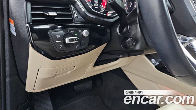 Audi A4 2021 — photo 26