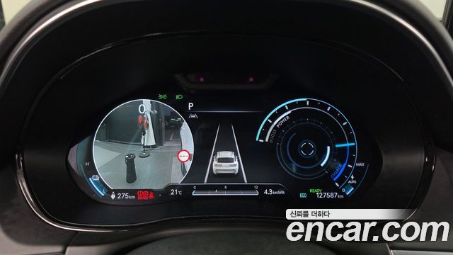 Genesis GV70 2022 — photo 11
