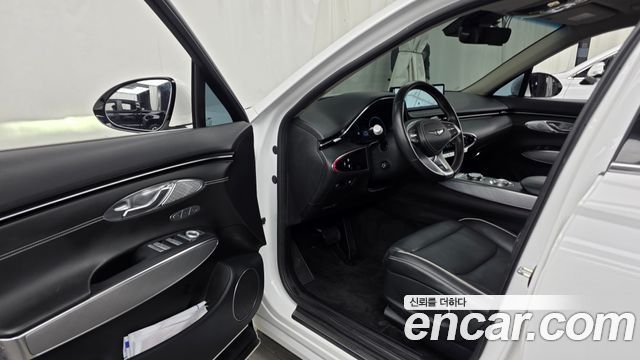 Genesis GV70 2022 — photo 13