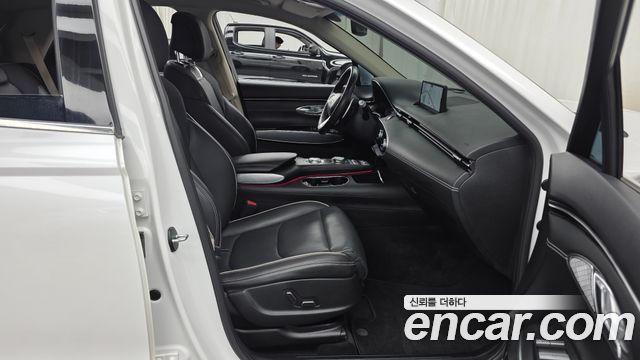 Genesis GV70 2022 — photo 17