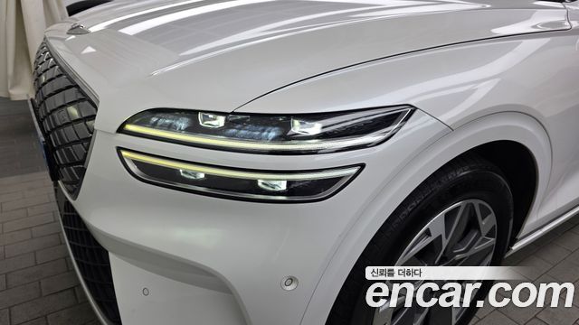 Genesis GV70 2022 — photo 8