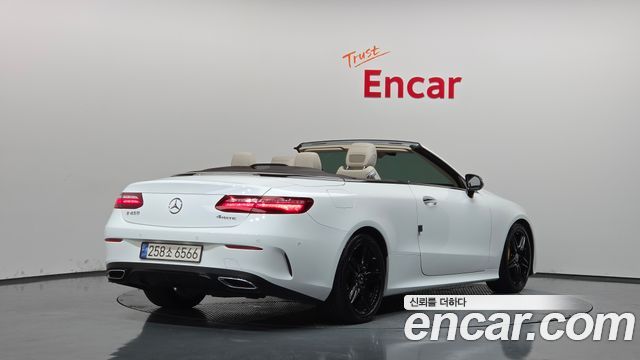 Mercedes-Benz E-Class 2018 — photo 2