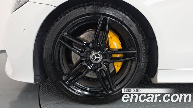 Mercedes-Benz E-Class 2018 — photo 5