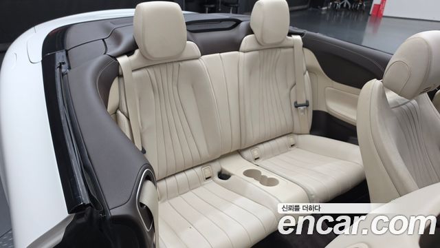 Mercedes-Benz E-Class 2018 — photo 17
