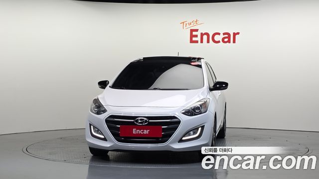 Hyundai i30 2015 — photo 3