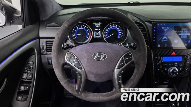 Hyundai i30 2015 — photo 14