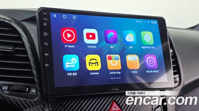Hyundai i30 2015 — photo 17