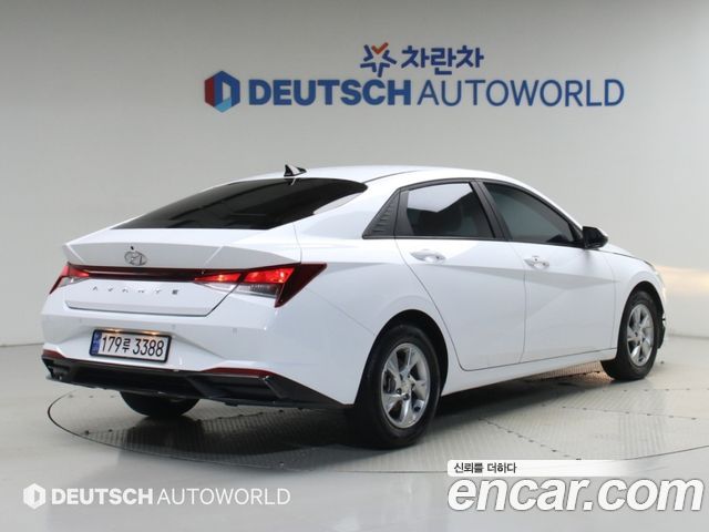 Hyundai AVANTE 2022 — photo 2