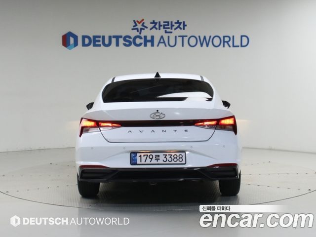 Hyundai AVANTE 2022 — photo 4