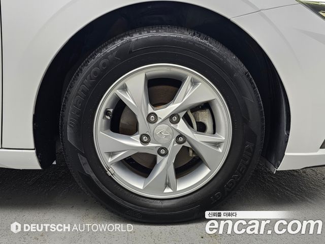 Hyundai AVANTE 2022 — photo 5