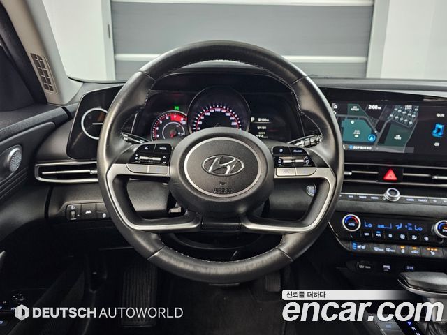 Hyundai AVANTE 2022 — photo 13