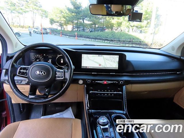 Kia Canival 2021 — photo 8