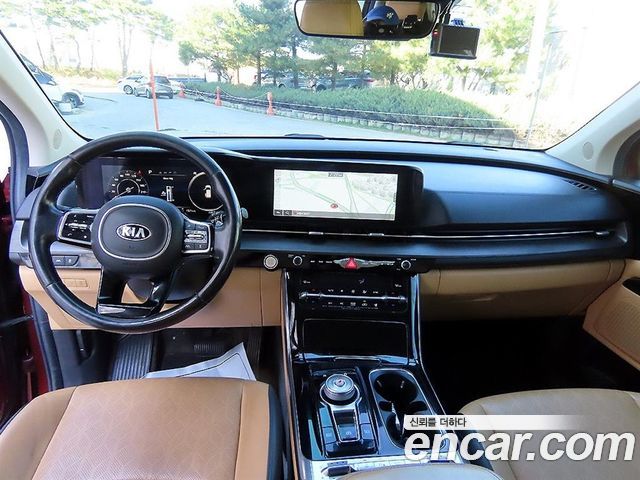Kia Canival 2021 — photo 9