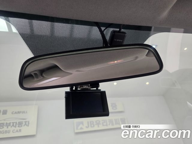 Hyundai AVANTE 2014 — photo 16