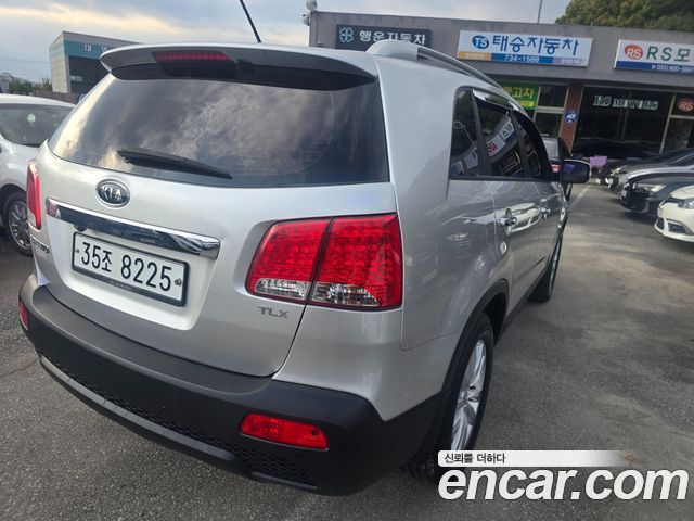 Kia Sorento 2012 — photo 2