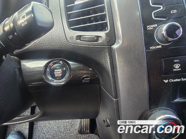 Kia Sorento 2012 — photo 13