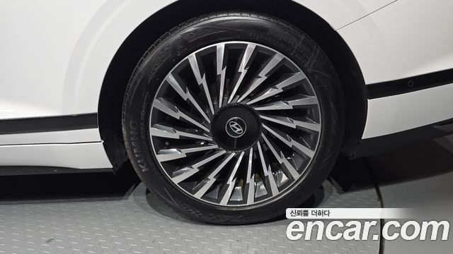 Hyundai Grandeur 2023 — photo 7