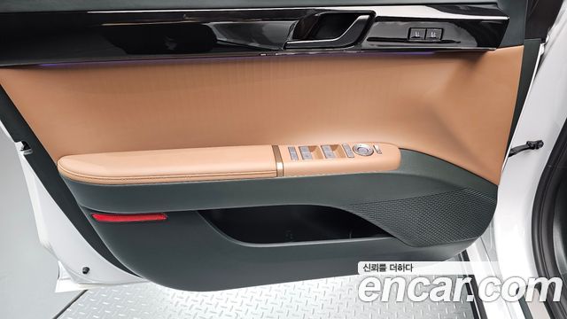 Hyundai Grandeur 2023 — photo 14