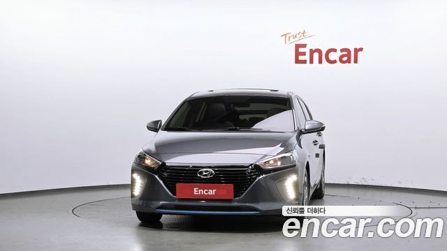 Hyundai Ioniq 2018 — photo 3