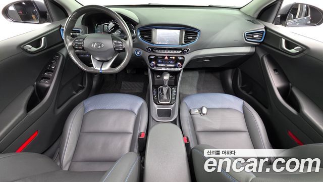 Hyundai Ioniq 2018 — photo 7