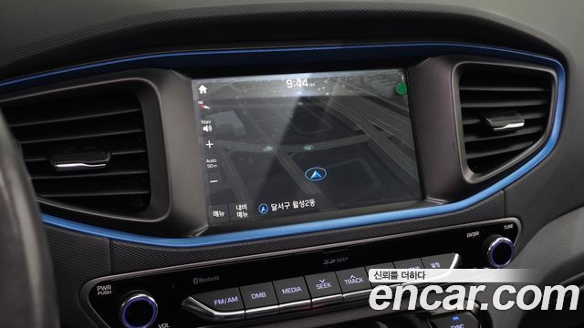Hyundai Ioniq 2018 — photo 13