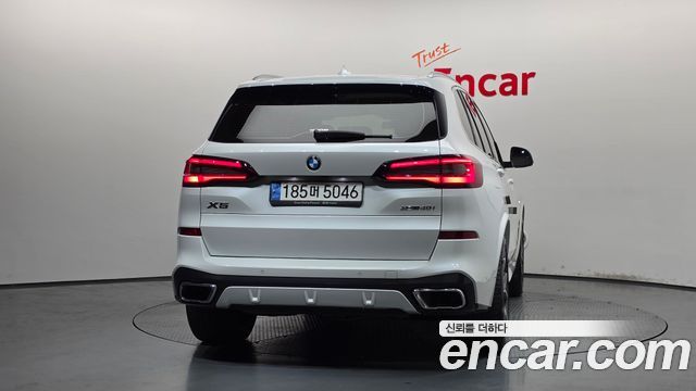 BMW X5 2022 — photo 4
