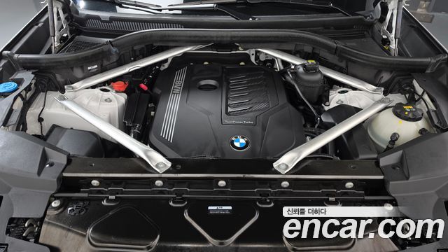 BMW X5 2022 — photo 6
