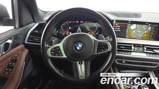 BMW X5 2022 — photo 18